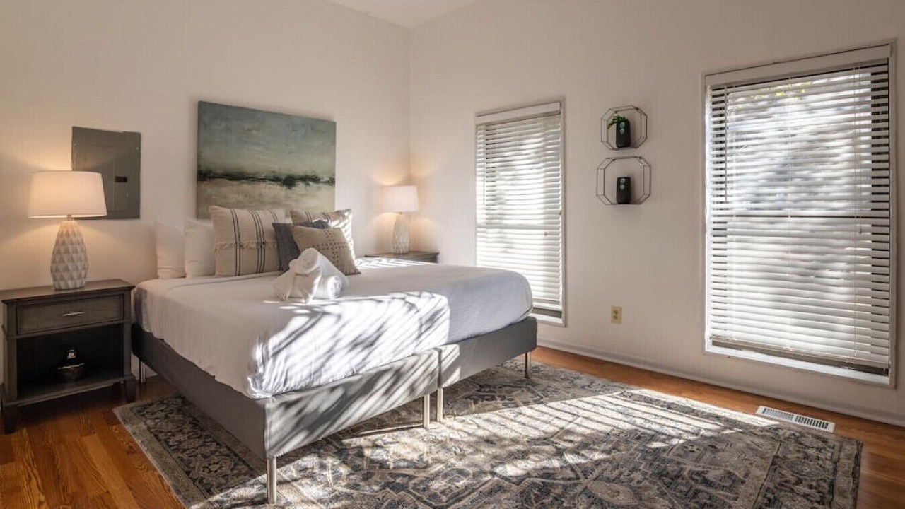 Photo of Bedroom in Mount Adams