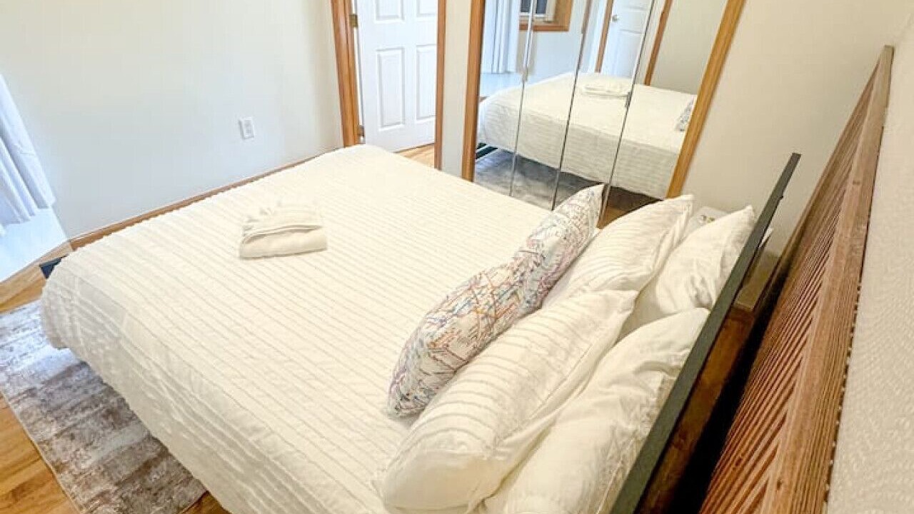 Photo of Bedroom in North Ironbound