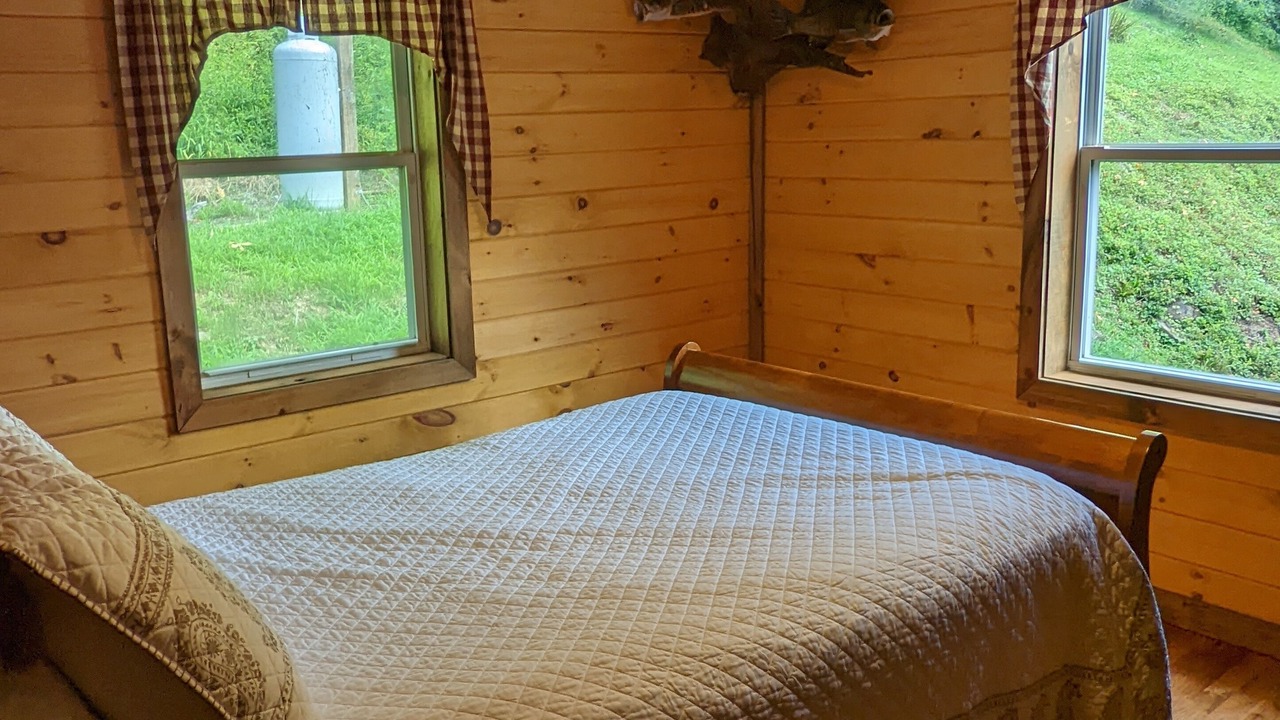 Photo of Bedroom in Prince