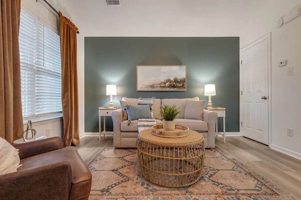 Photo of Livingroom in Lewisburg