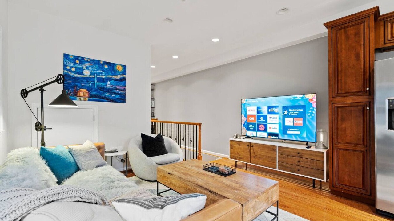 Photo of Livingroom in Shaw
