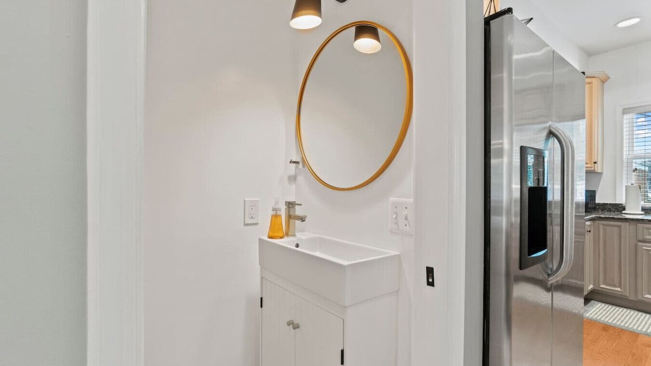 Photo of Bathroom in Shaw
