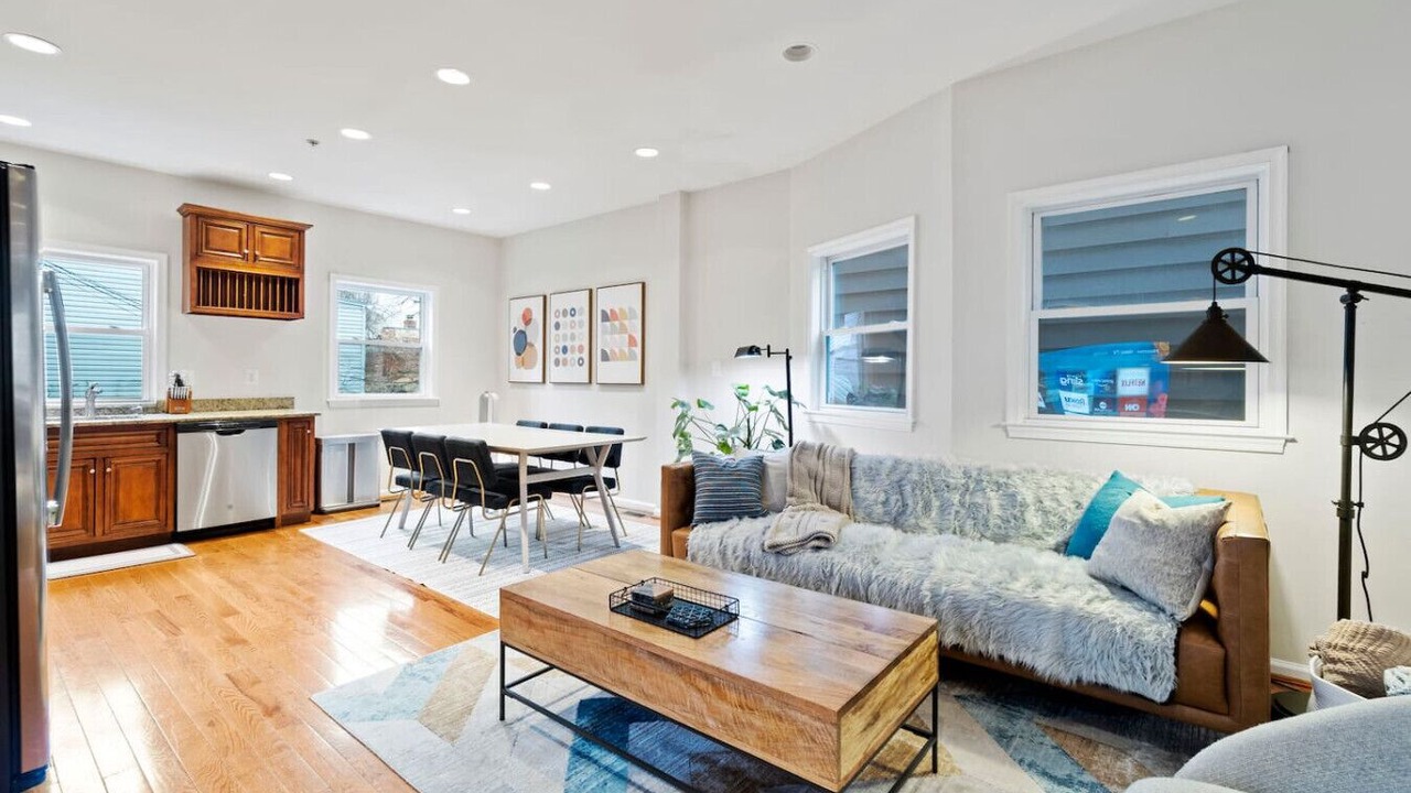 Photo of Livingroom in Shaw
