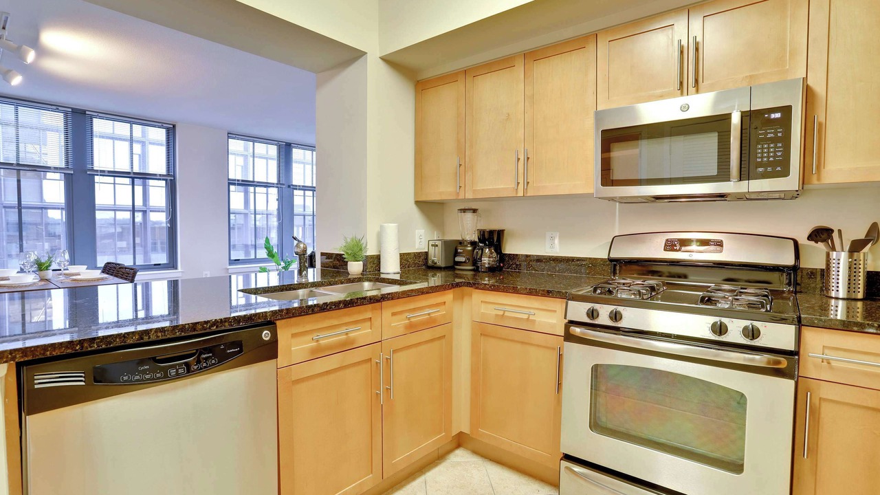 Photo of Kitchen in Aurora Highlands