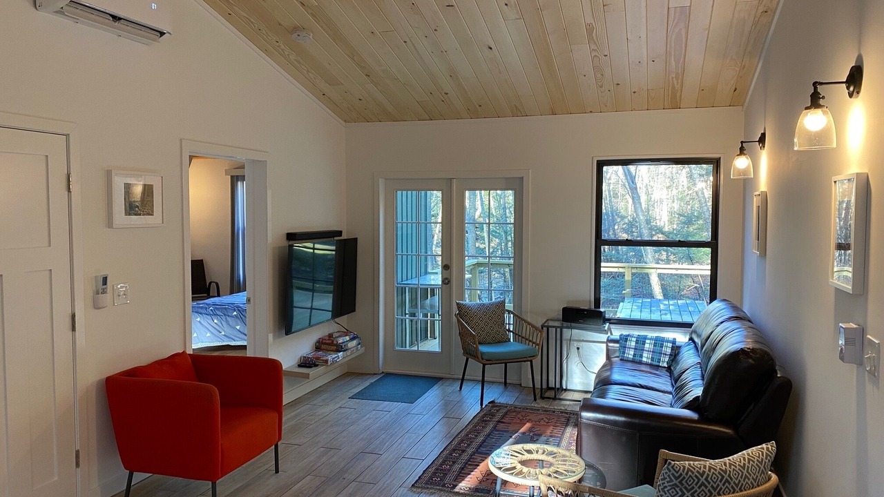 Photo of Livingroom in Sparrow Bush