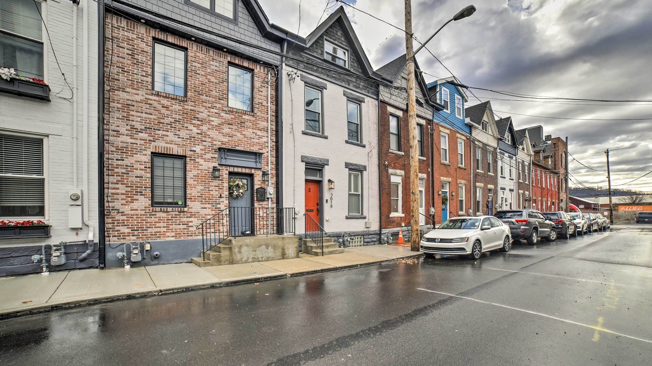 Photo of Outdoor in Lower Lawrenceville