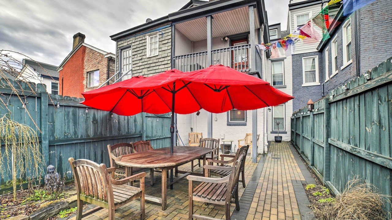 Photo of Outdoor in Lower Lawrenceville