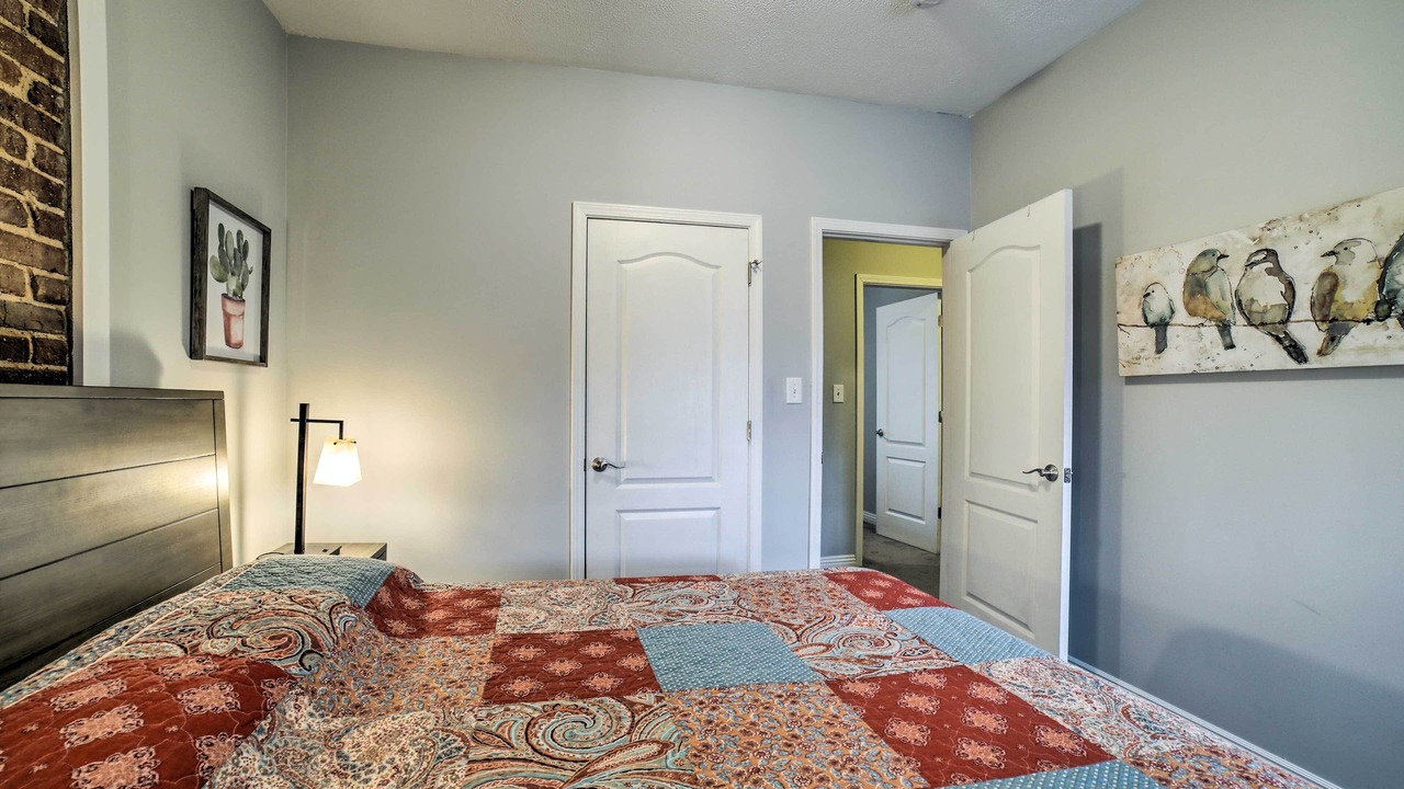 Photo of Bedroom in Lower Lawrenceville