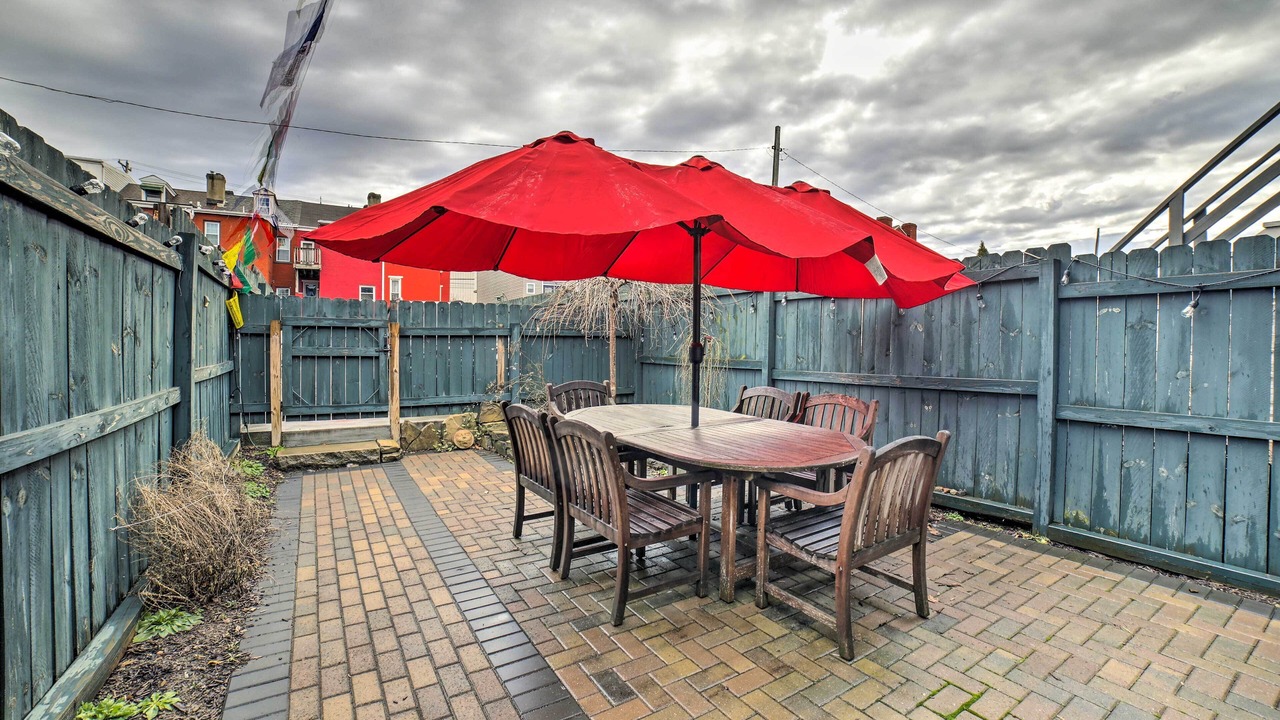 Photo of Outdoor in Lower Lawrenceville