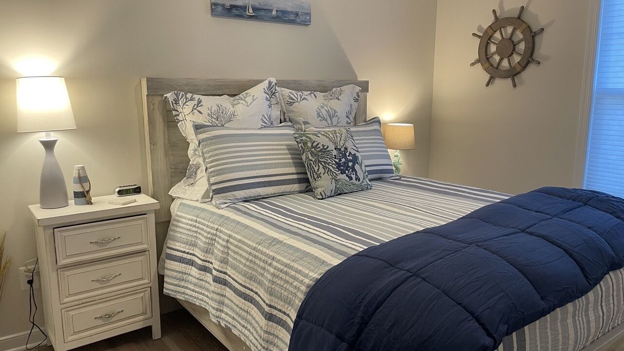 Photo of Bedroom in Issue