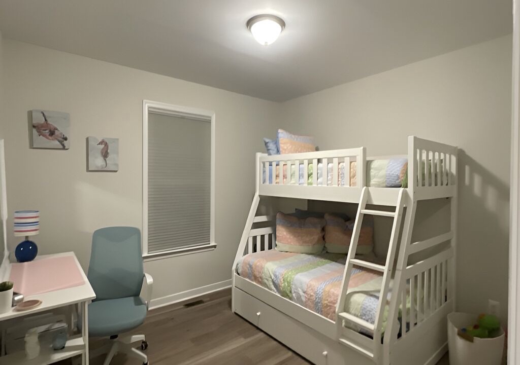 Photo of Bedroom in Issue