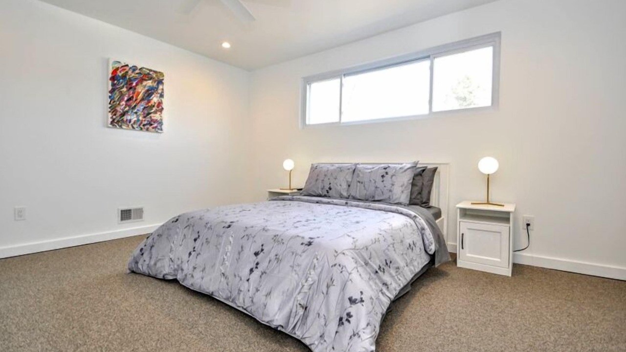 Photo of Bedroom in Elizabeth