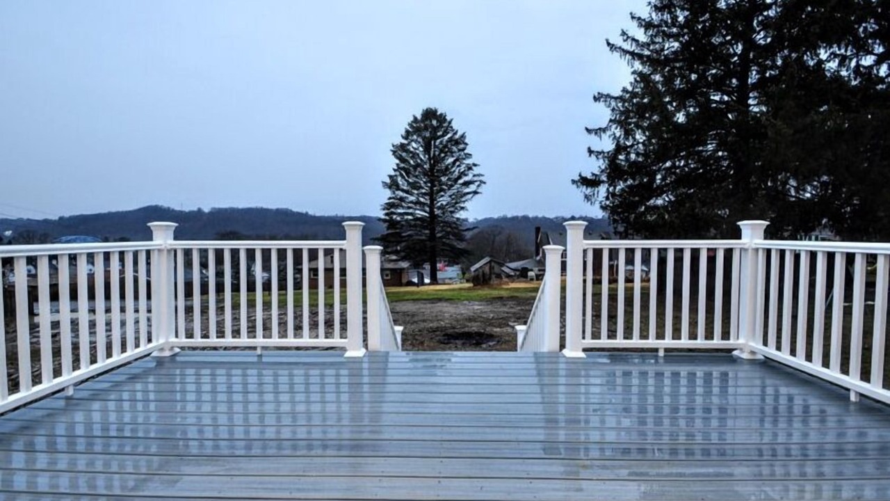 Photo of Patio Balcony in Elizabeth
