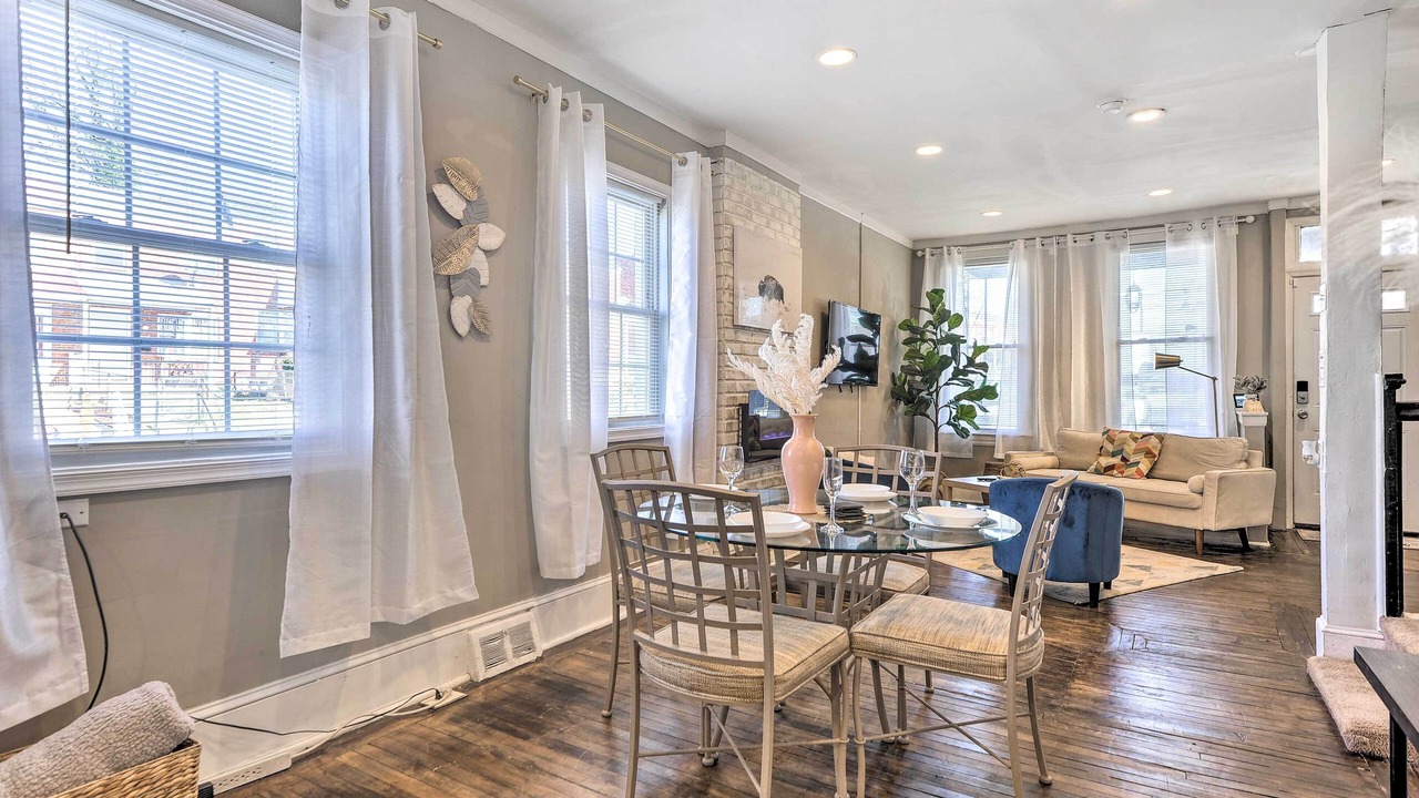 Photo of Bedroom in Woodbourne-McCabe