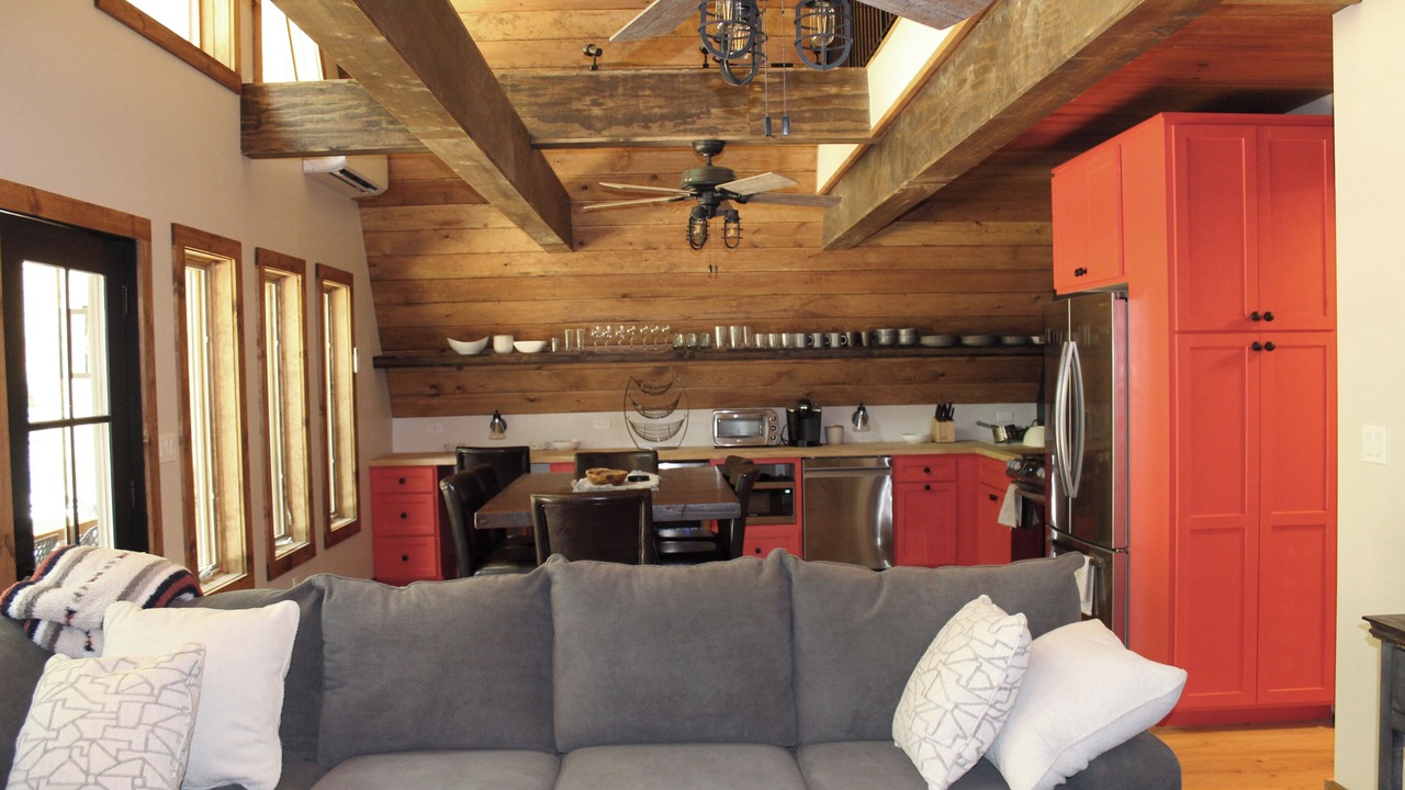 Photo of Livingroom in Monticello