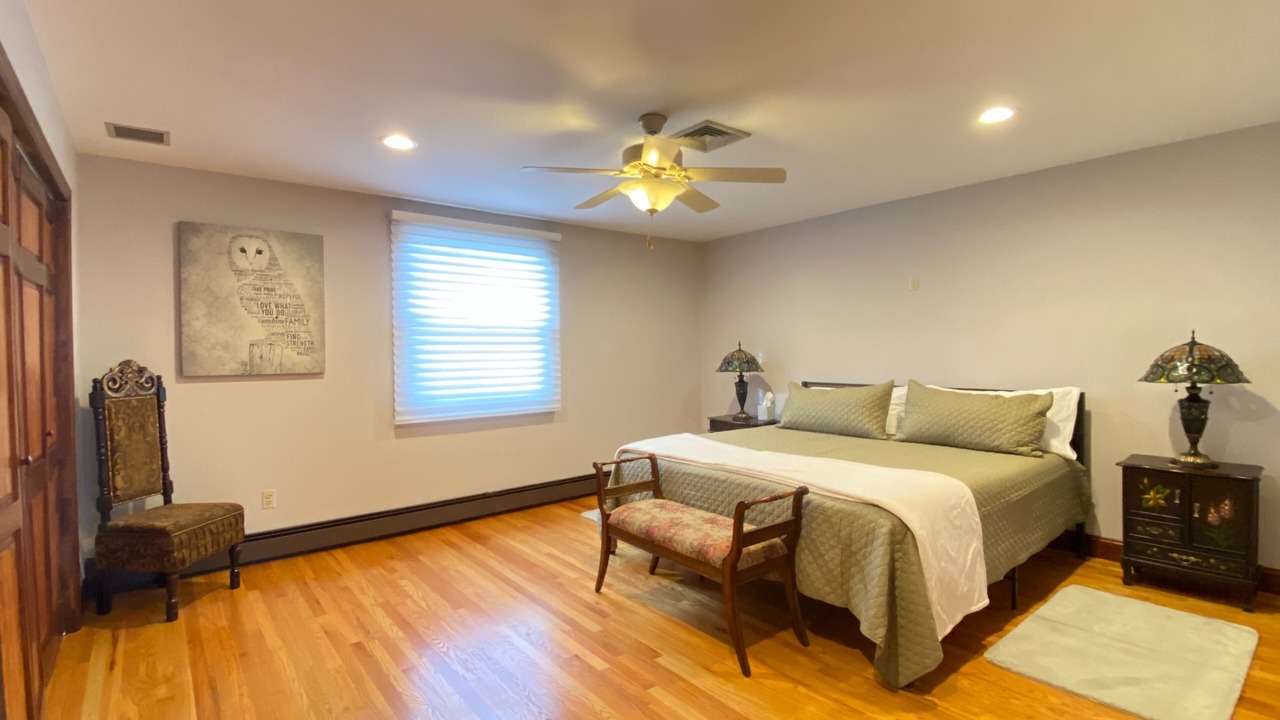 Photo of Bedroom in Forest Hill