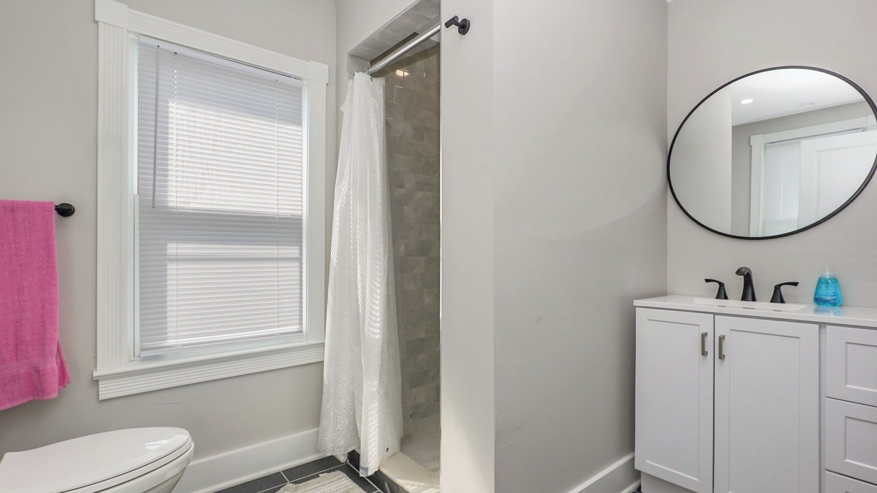 Photo of Bathroom in Ocean Grove