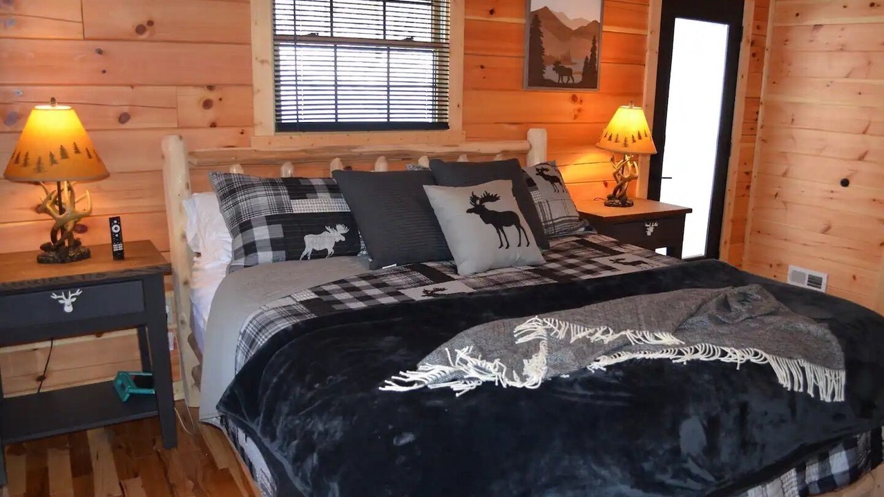 Photo of Bedroom in Carbon Hill