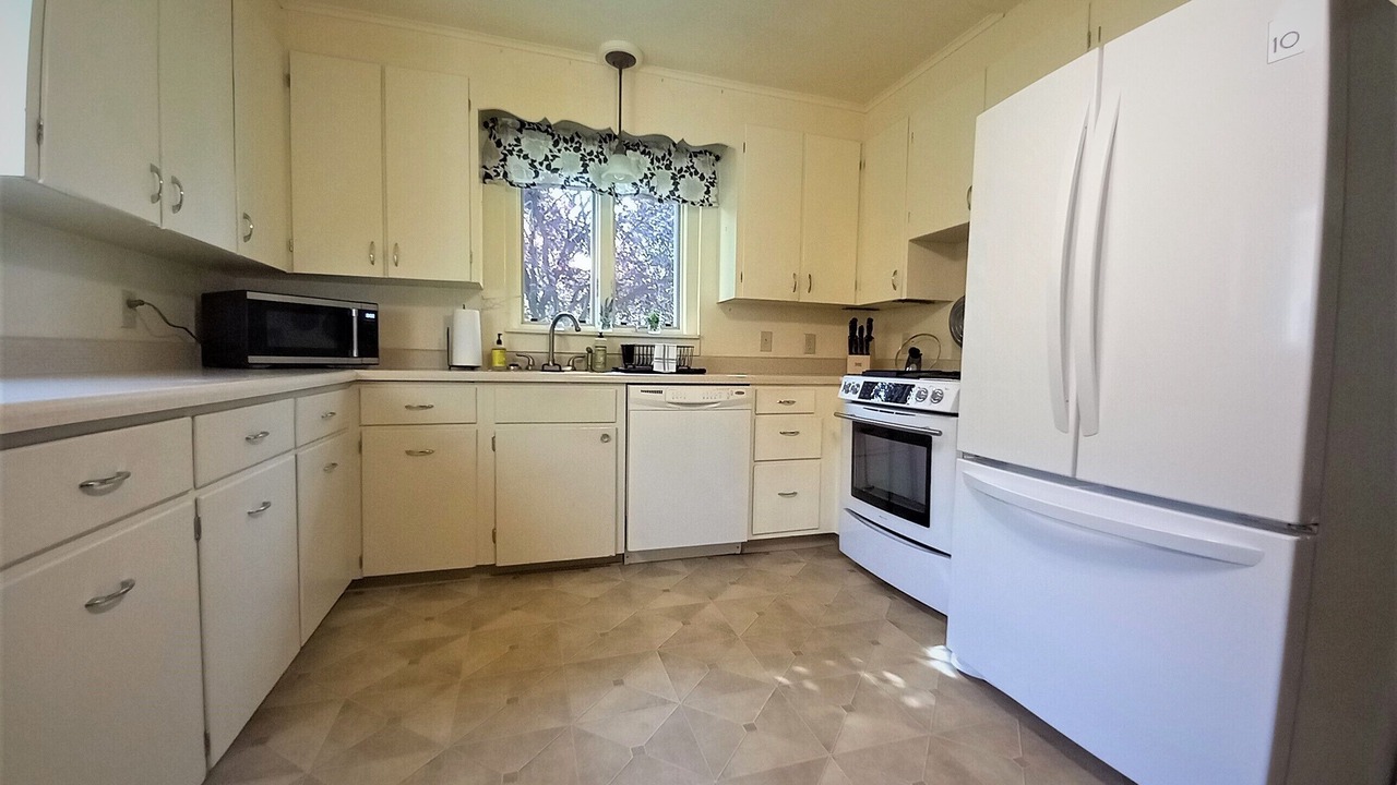 Photo of Kitchen in Oil City