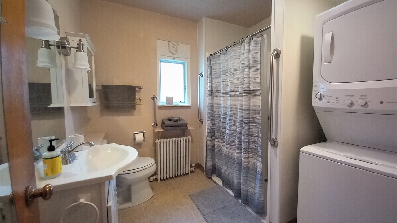 Photo of Bathroom in Oil City