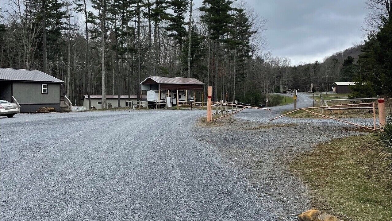 Photo of Outdoor in Pipestem