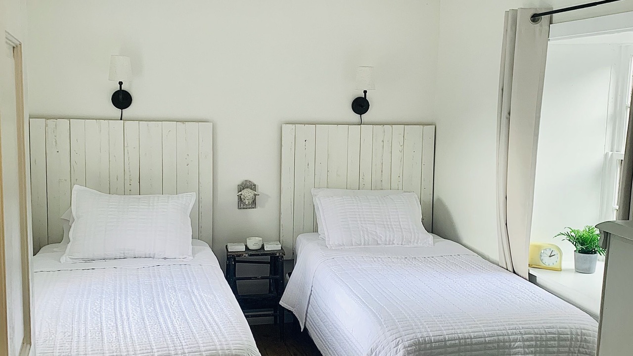 Photo of Bedroom in Knoxville