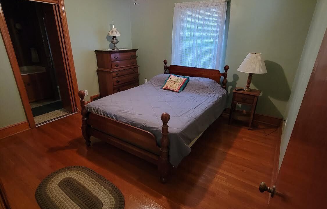 Photo of Bedroom in Fishers Hill