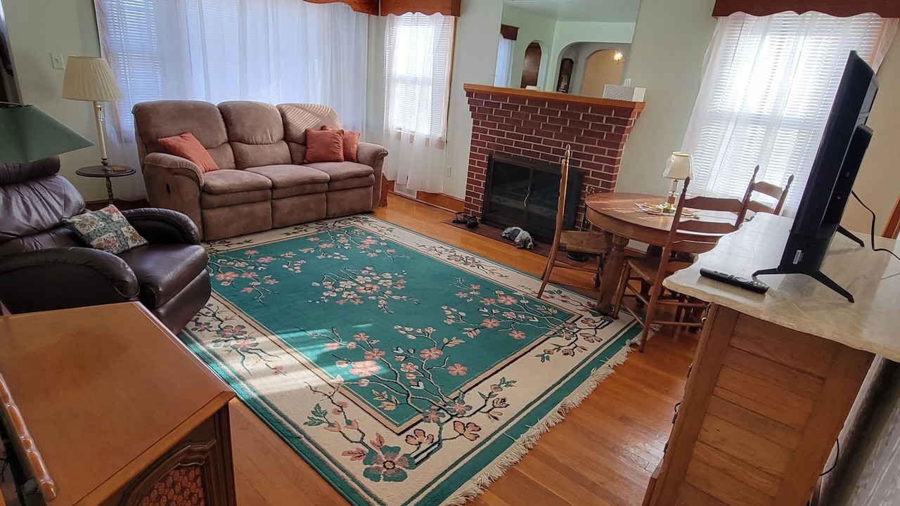 Photo of Livingroom in Fishers Hill