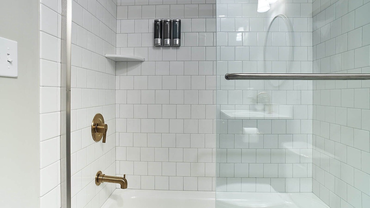 Photo of Bathroom in Drums