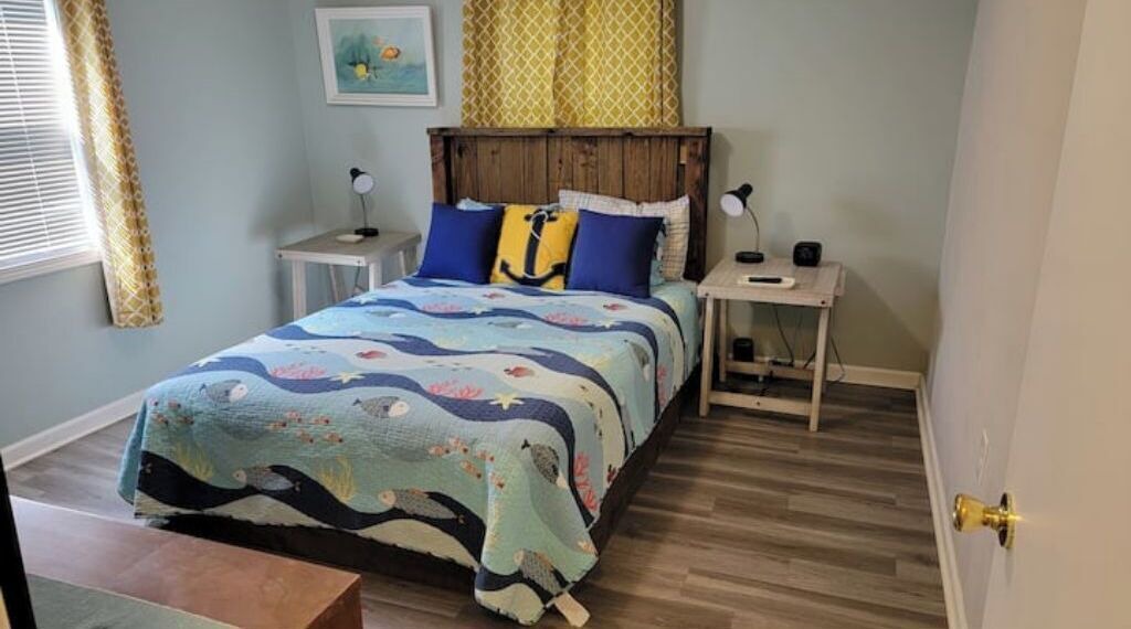 Photo of Bedroom in Akron