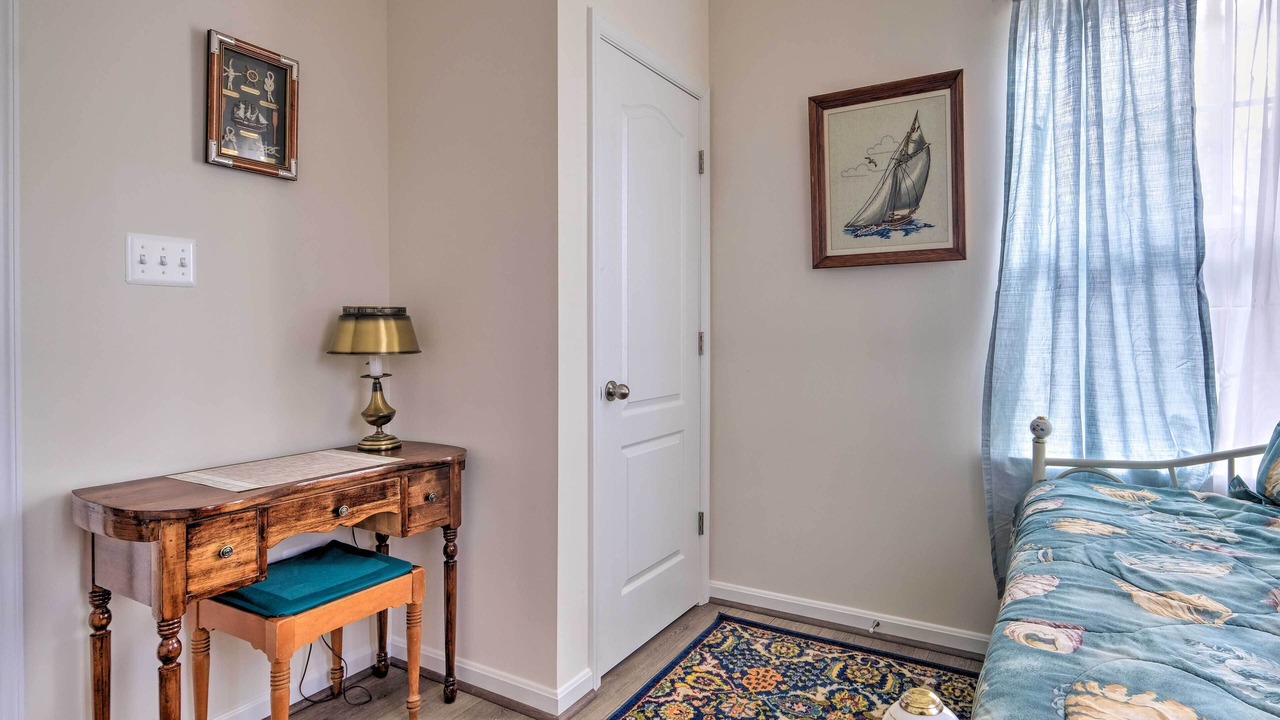 Photo of Bedroom in California