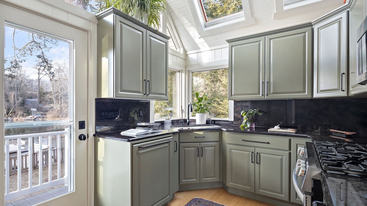 Photo of Kitchen in Highland Lakes