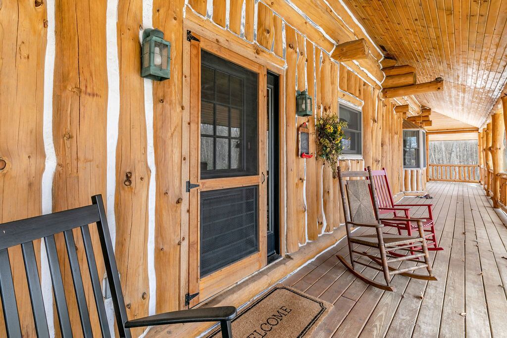 Photo of Outdoor in Frontier
