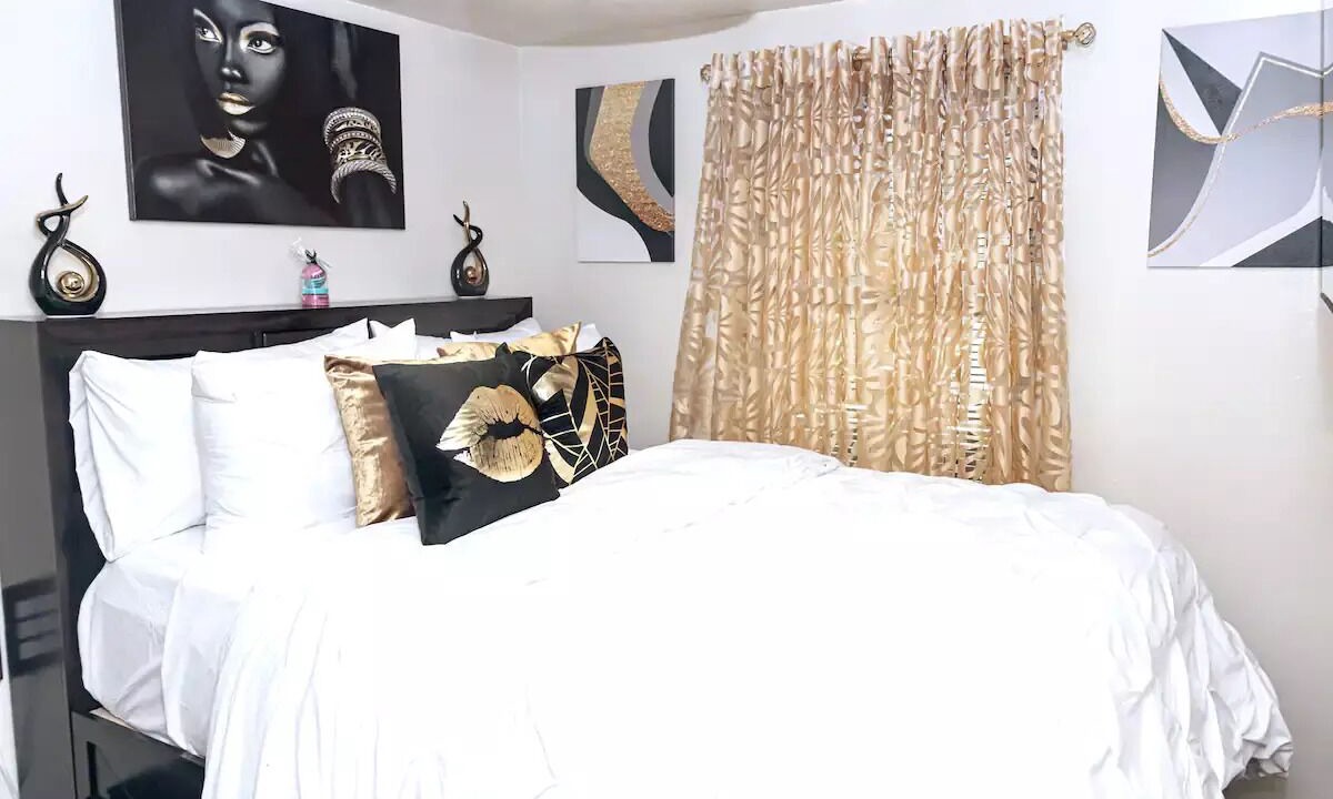 Photo of Bedroom in Toledo