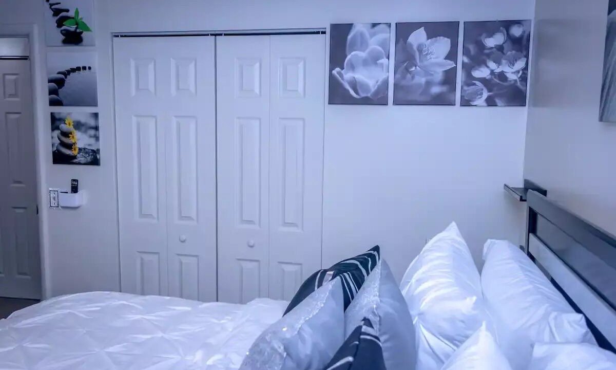 Photo of Bedroom in Toledo
