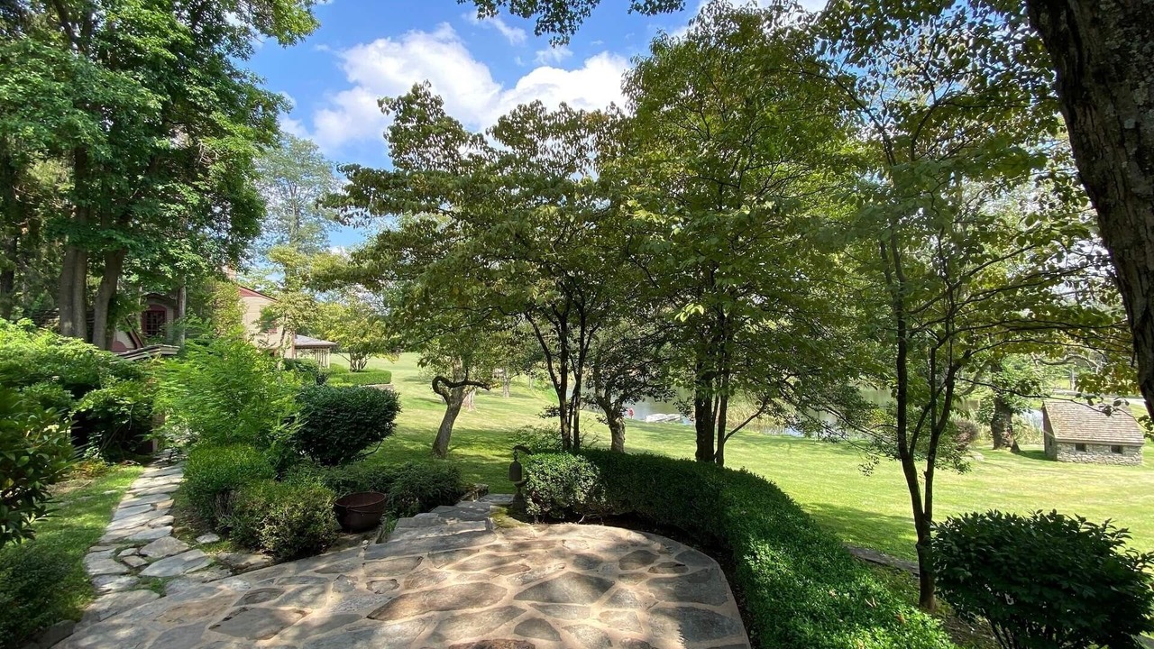 Photo of Outdoor in Columbia