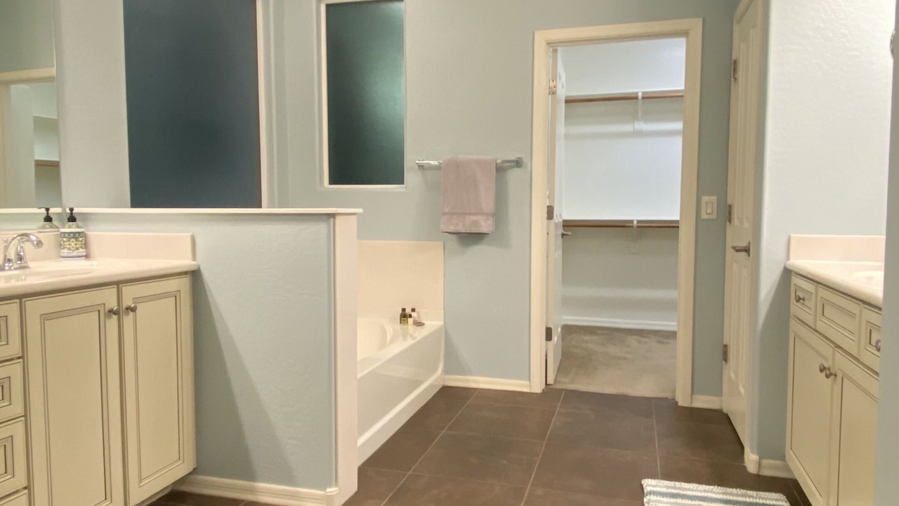 Photo of Bathroom in Morrison Ranch