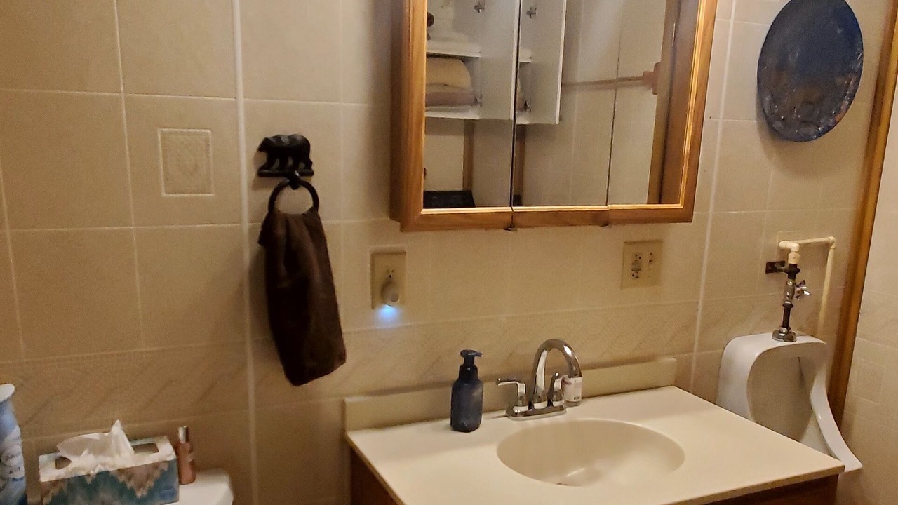 Photo of Bathroom in Morris
