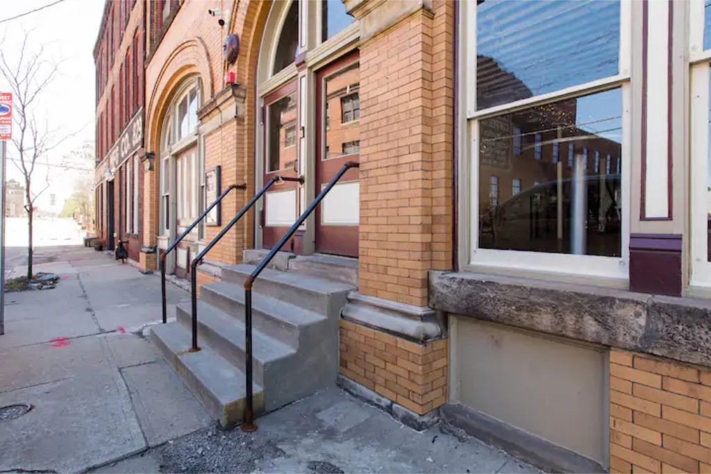 Photo of Outdoor in Allegheny-West