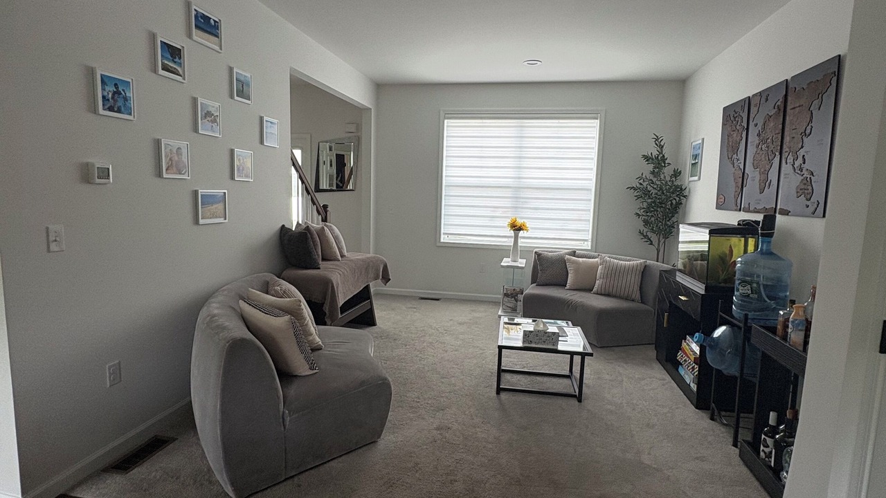 Photo of Livingroom in Washingtonville