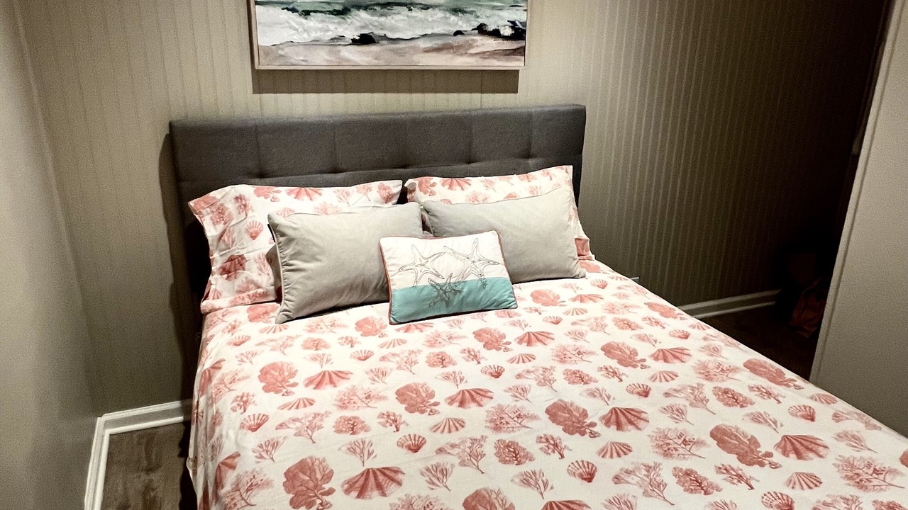 Photo of Bedroom in Ocean Grove