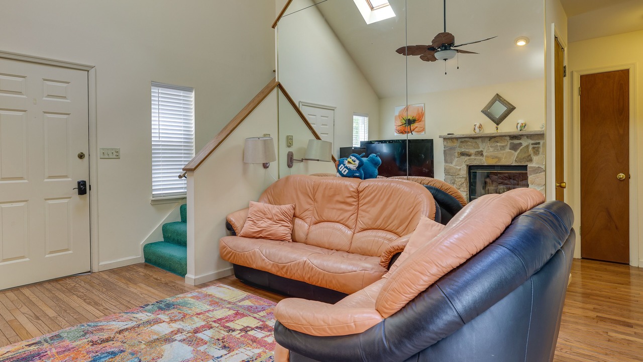 Photo of Livingroom in Thornhurst
