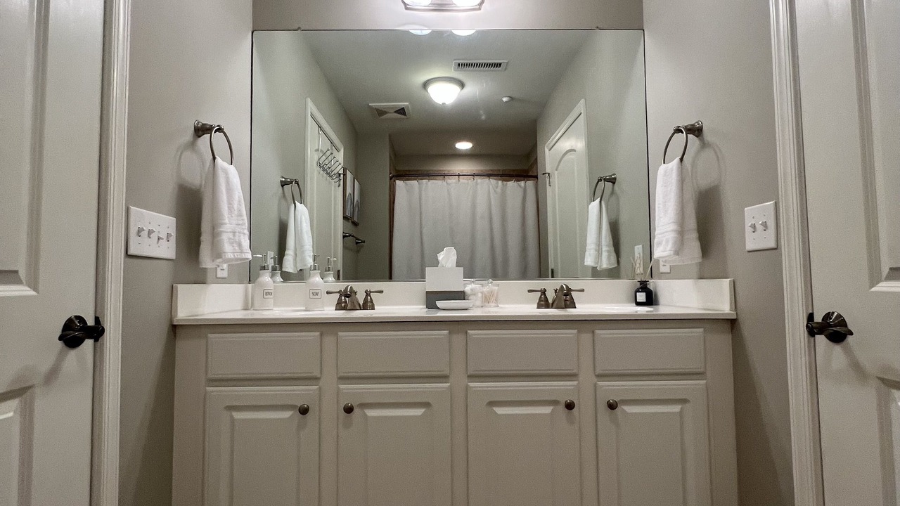 Photo of Bathroom in Westlake Corner