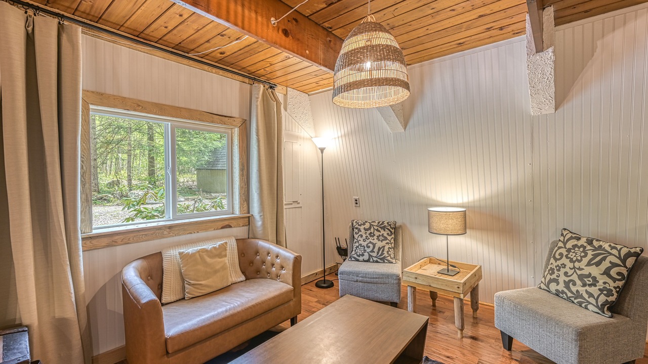 Photo of Livingroom in Crellin