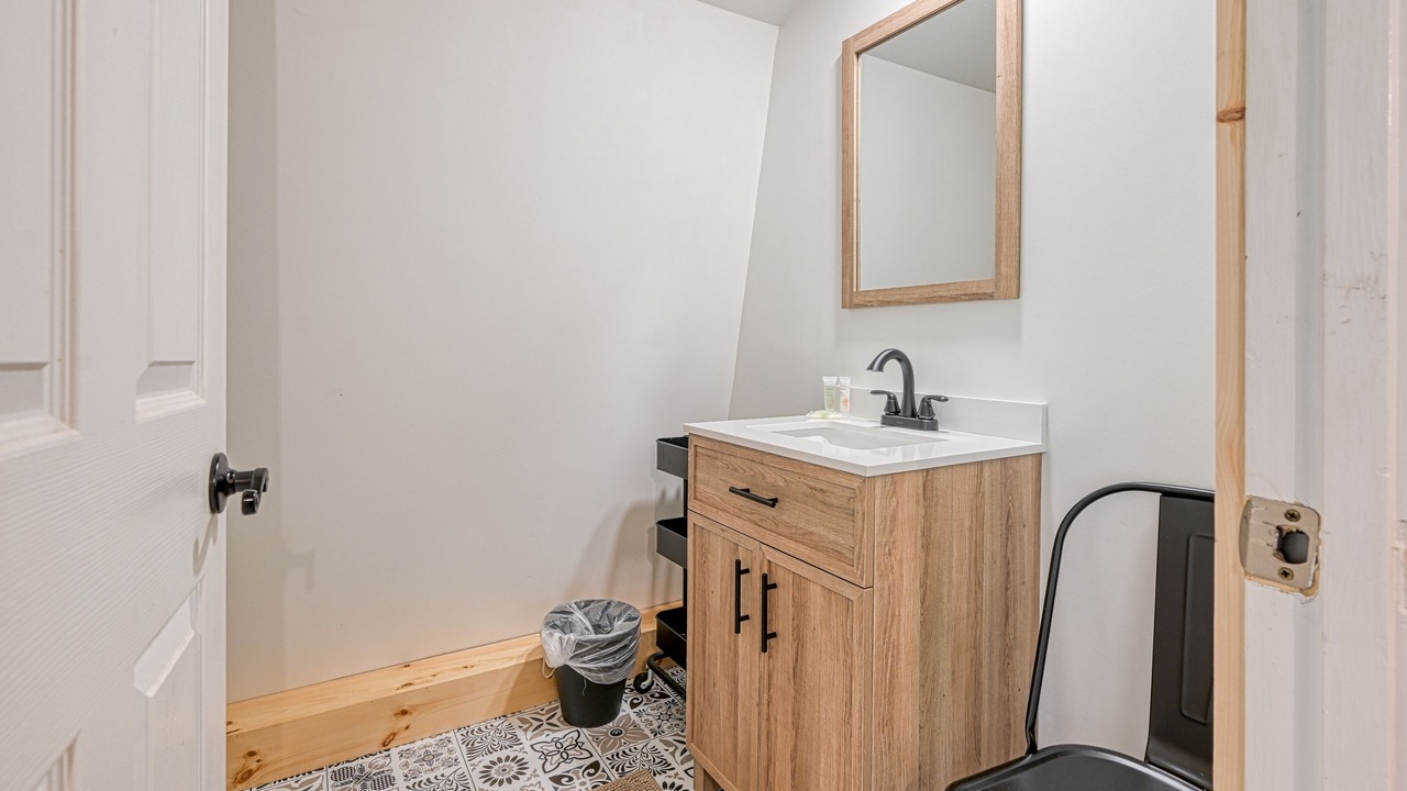 Photo of Bathroom in Crellin