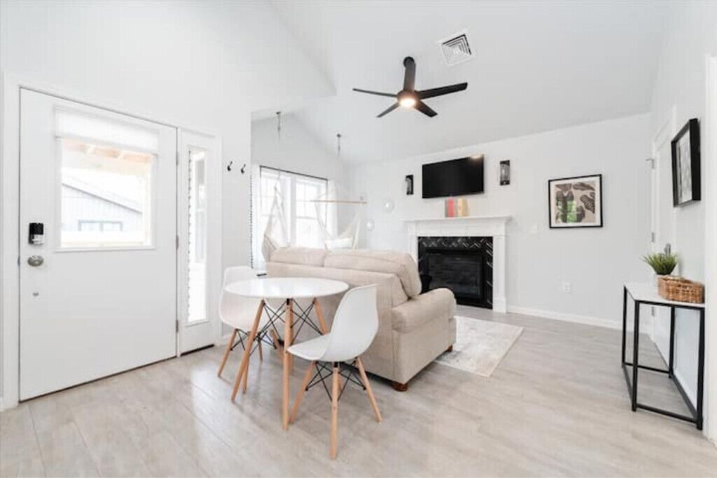Photo of Bedroom in Schnecksville