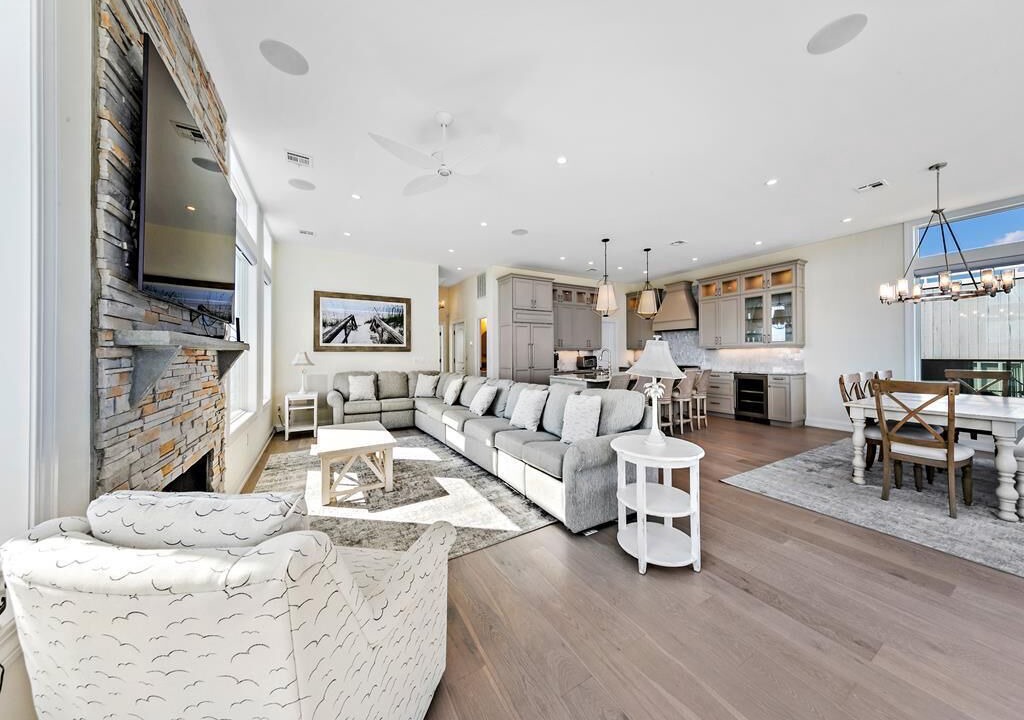 Photo of Livingroom in North Beach Haven
