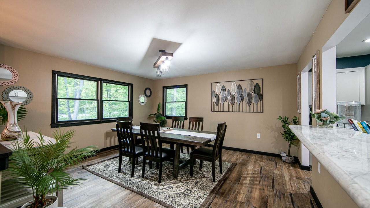 Photo of Bedroom in White Mills