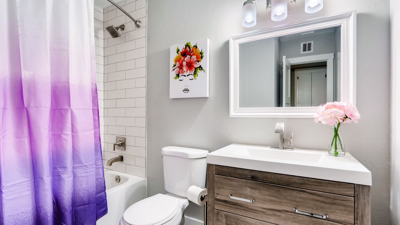 Photo of Bathroom in Scottsdale Estates Nine