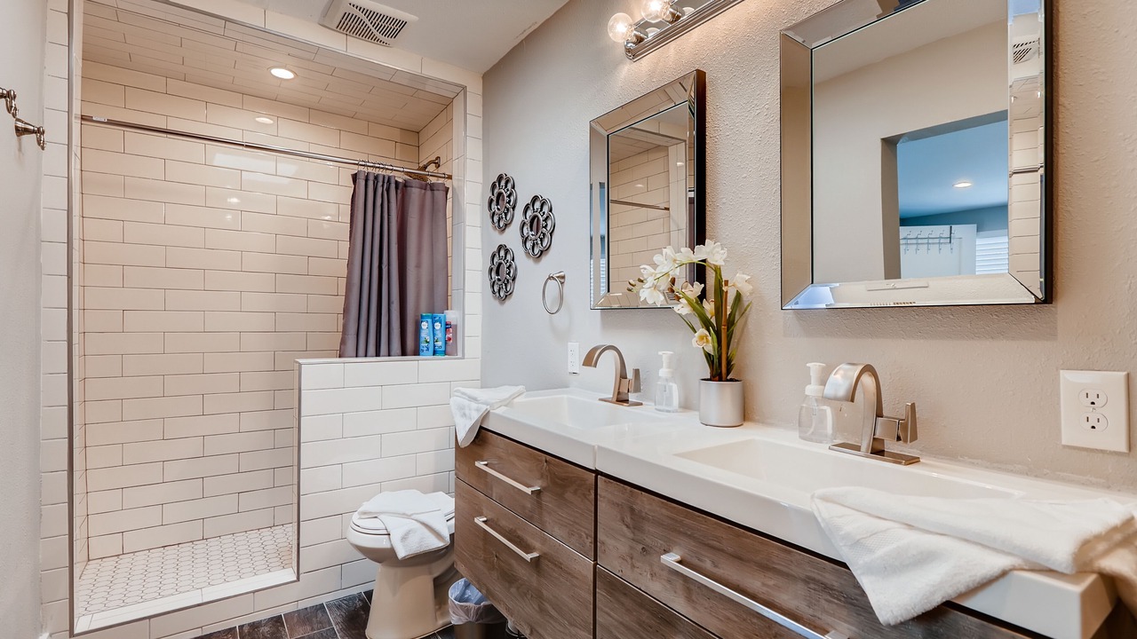 Photo of Bathroom in Scottsdale Estates Nine